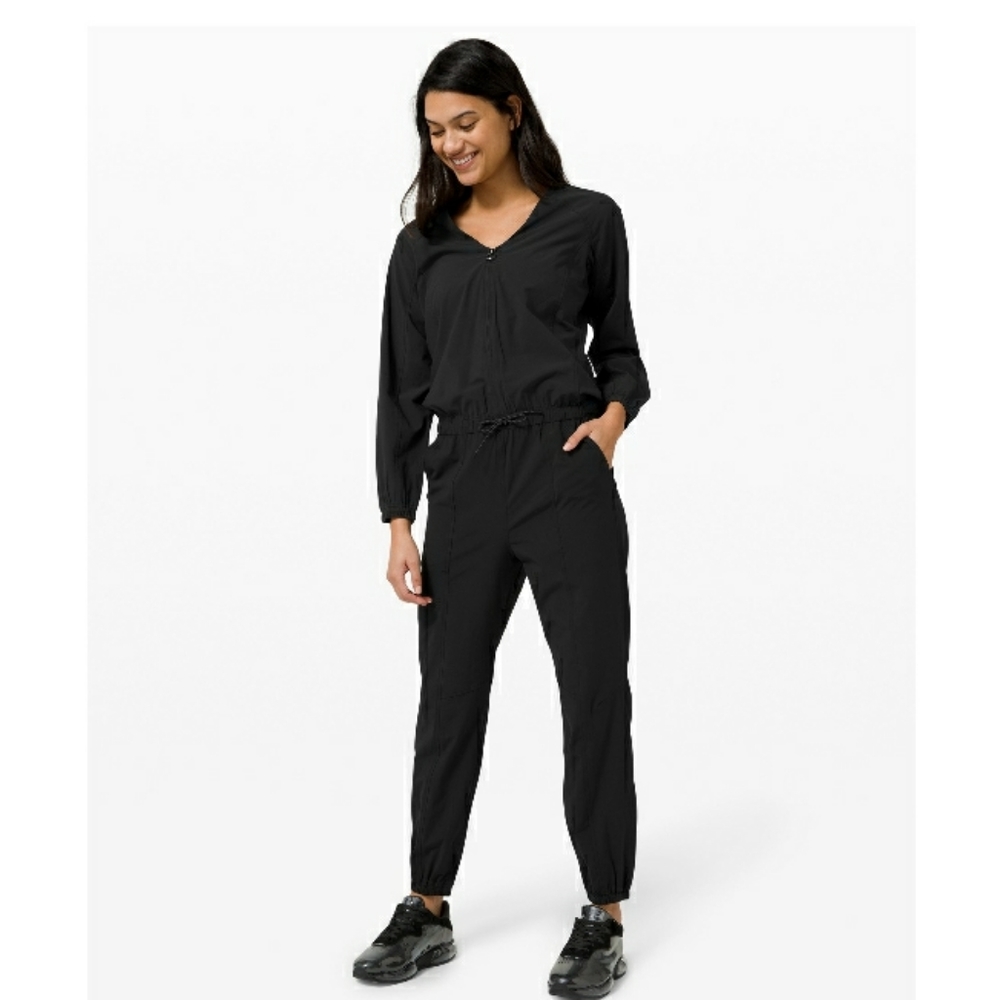 NWT Lululemon Dynamic Days Jumpsuit Black Size 4